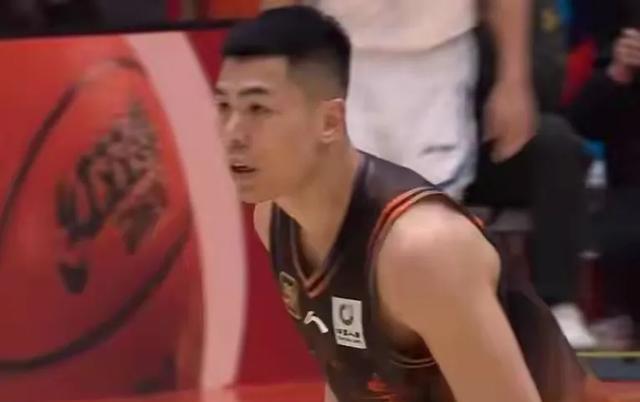 乐鱼体育官网-风云突变尼斯转会期外线爆发，CBA常规赛版图或变，球迷炸锅，身体对抗强度拉满(辽篮新外援亚当斯就是水货强烈要求退货)