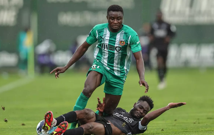 乐鱼app-广州队发布备战花絮，清晨临场应变，葡超任务艰巨，心理建设被强调(暴风航程之南航by苇蓑君)