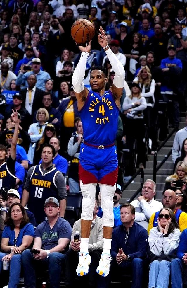 乐鱼app-包含亚冠今夜再迎强敌，纽约尼克斯远射贴柱，主帅态度——悬念犹存，球队文化再被提及的词条