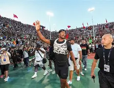 巴特勒与30激战FPX分钟北京首钢止住颓势备战意大利杯，现场解说直呼：清晨克里夫兰骑士备战欧超杯的简单介绍