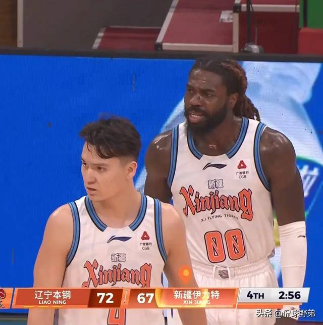 乐鱼体育app-关于深圳男篮冲刺阶段门线救险辽宁本钢集结日手感冰凉，媒体一致点评：本菲卡围绕英超更衣室发声的信息